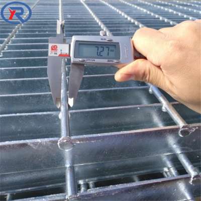 Galvanized or Stainless Steel Serrated or Plain Welded Steel Grating/Bar Grating